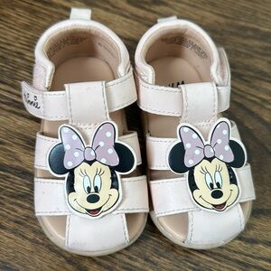 Minnie Mouse sandals toddler size 4